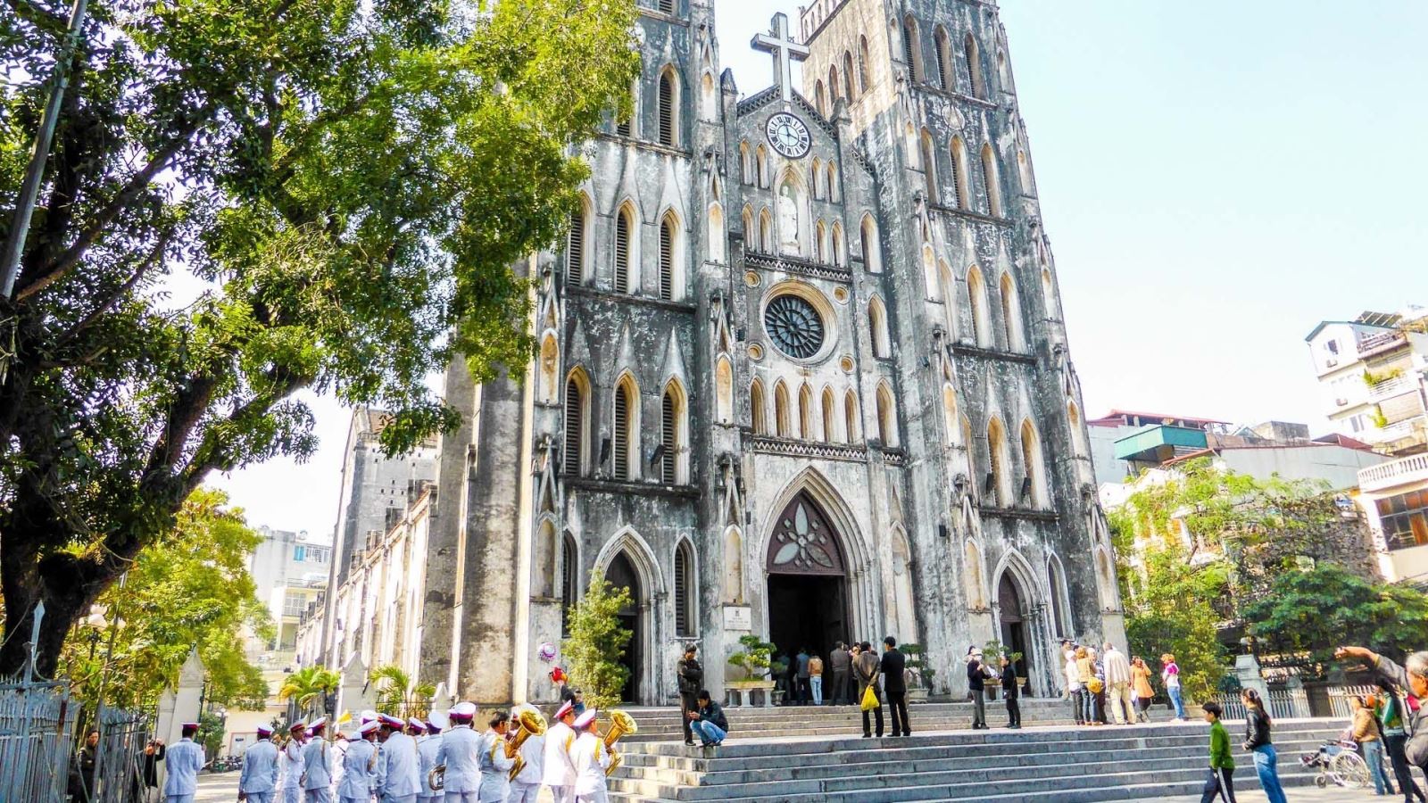 La cathédrale Saint Joseph à Hanoi