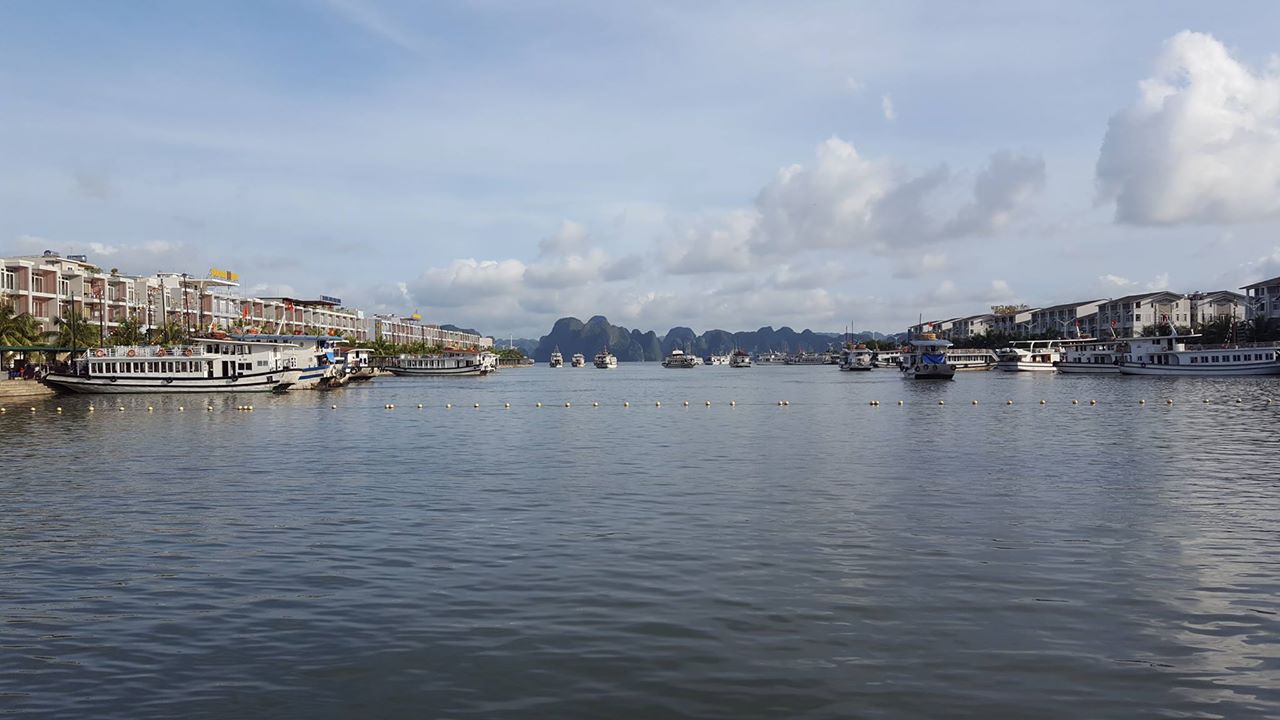 au revoir la baie d'halong